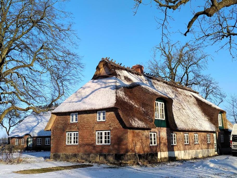 Апартаменты Hof Osterfeld Mittelangeln Экстерьер фото